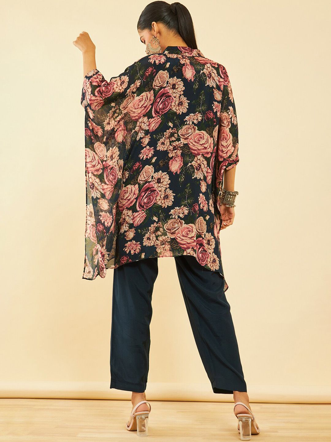Dhiyona SO Women's Women Floral Printed Kurta Sets