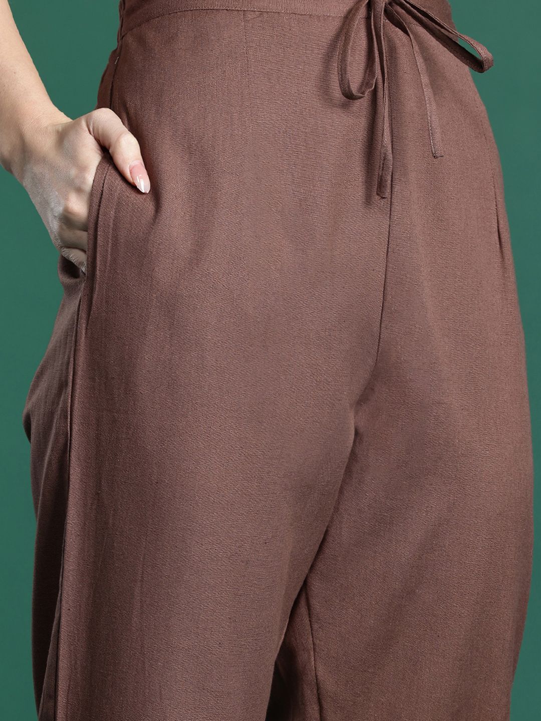 Dhiyona IE Floral Embroidered Pure Cotton Kurta with Trousers