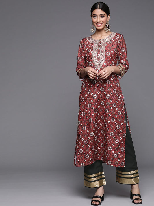 Dhiyona VA Women's Maroon Ethnic Motifs Embroidered Kurta with Palazzos