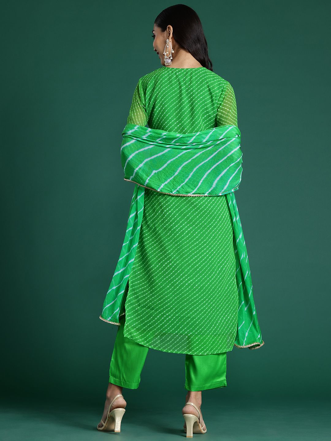 Dhiyona IE Leheriya Printed Zari Kurta With Trousers & Dupatta