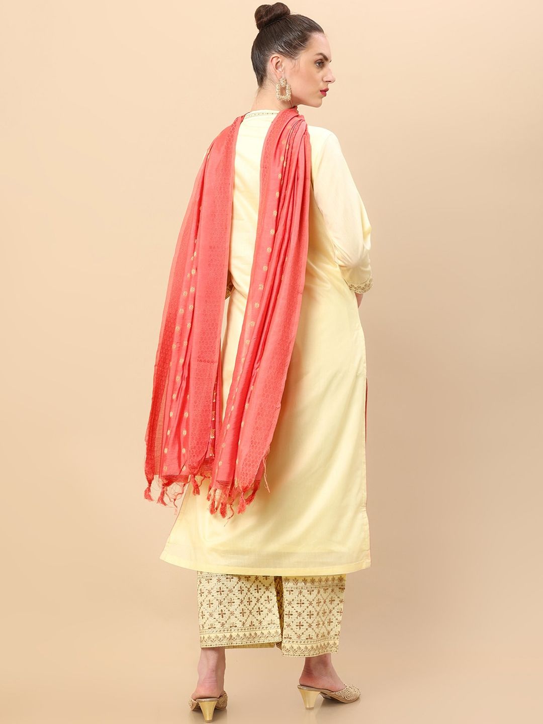 Dhiyona SO Women's Women Yellow Floral Embroidered Thread Work Raw Silk Kurta with Palazzos & With Dupatta