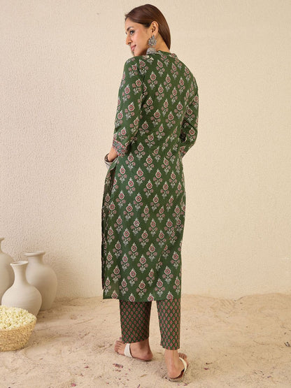 Dhiyona IE Women Floral Printed Regular Sequinned Detail Pure Cotton Kurta with Trousers