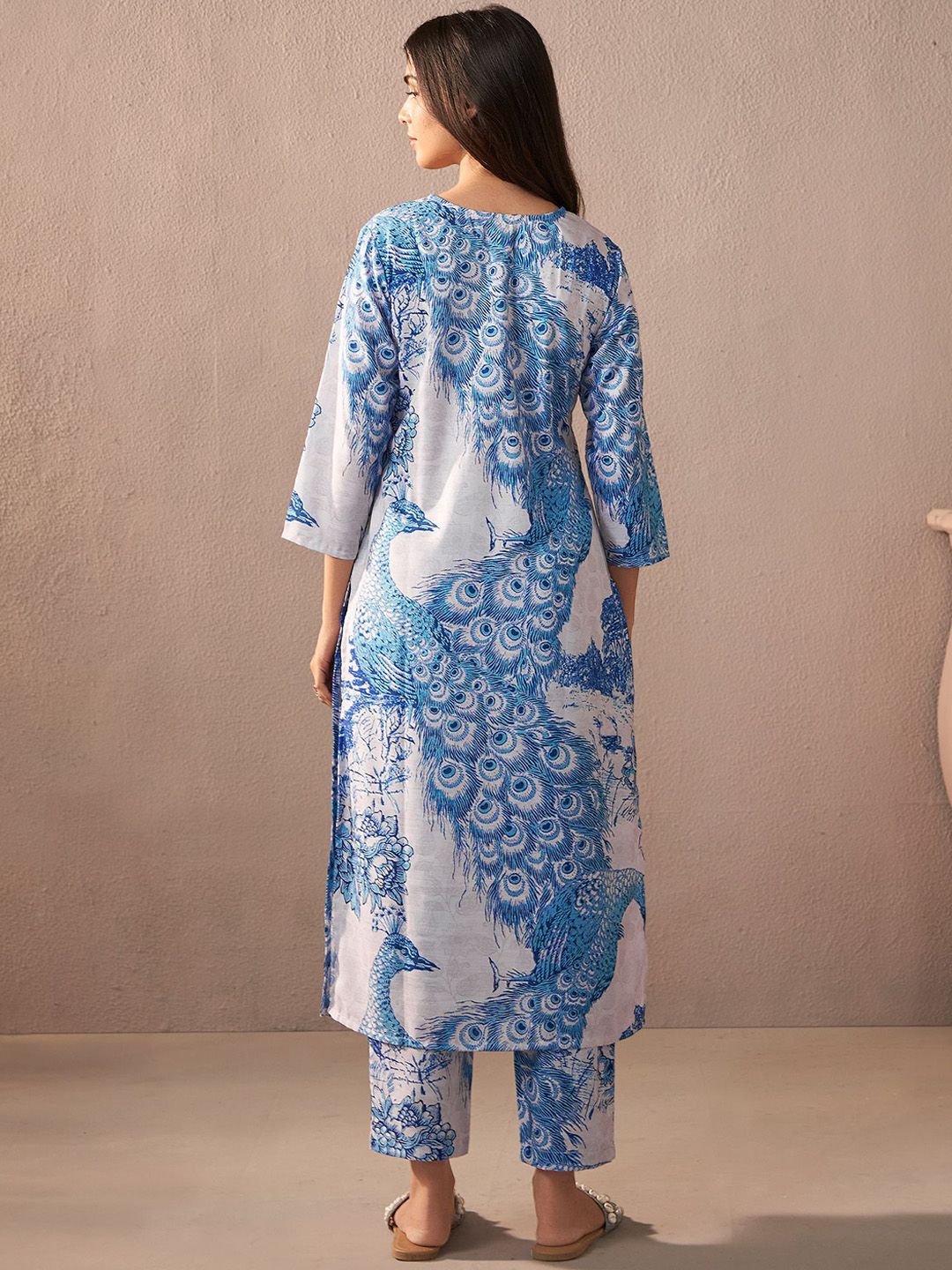 Floral Printed Straight Kurta With Trouser