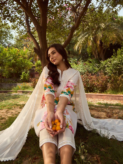 Dhiyona IE Mandarin Collar Floral Printed Beads and Stones Kurta with Trouser & Dupatta