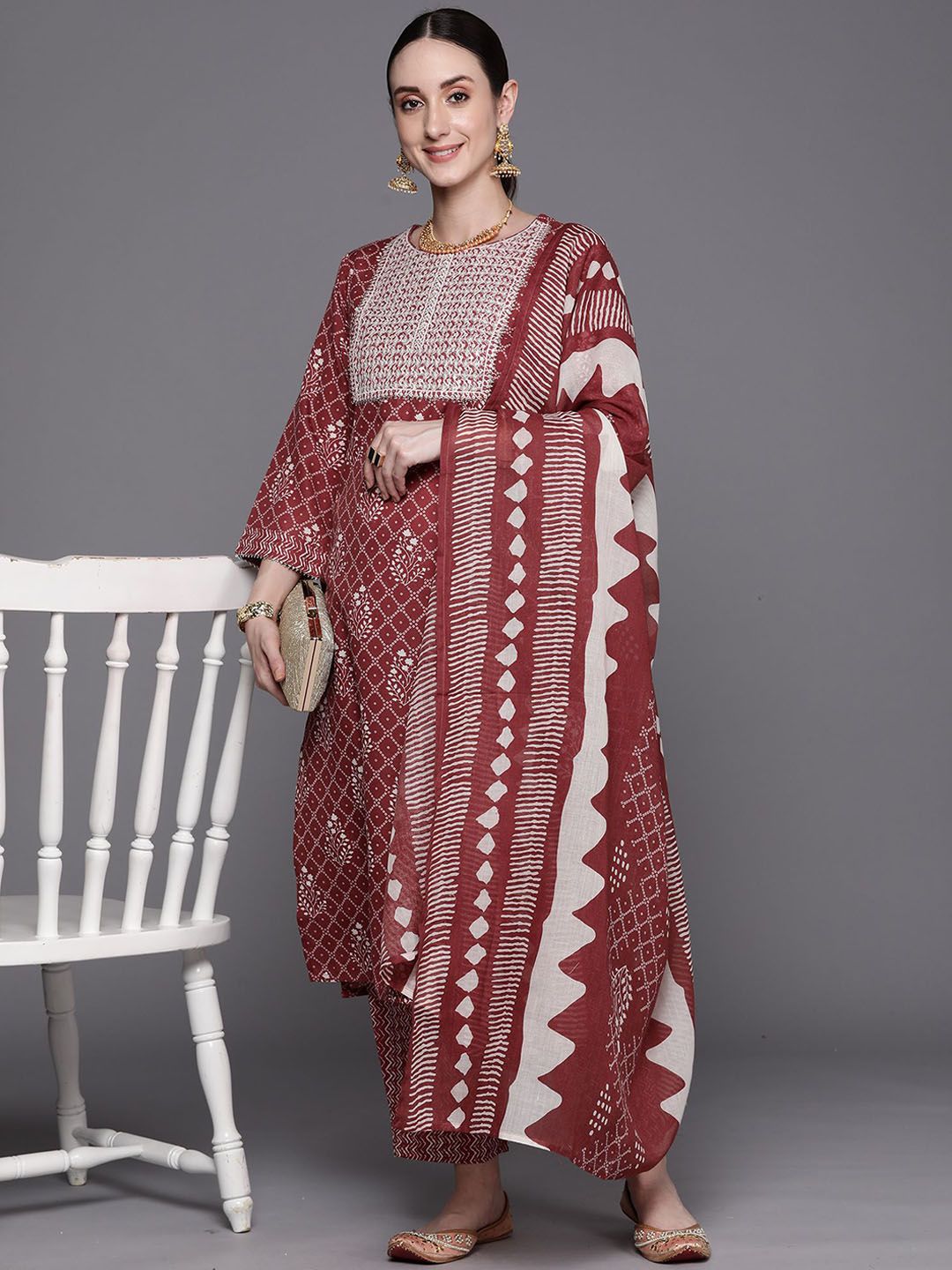 Dhiyona IE Floral Printed Round Neck Three-Quarter Sleeves Pure Cotton Kurta Set