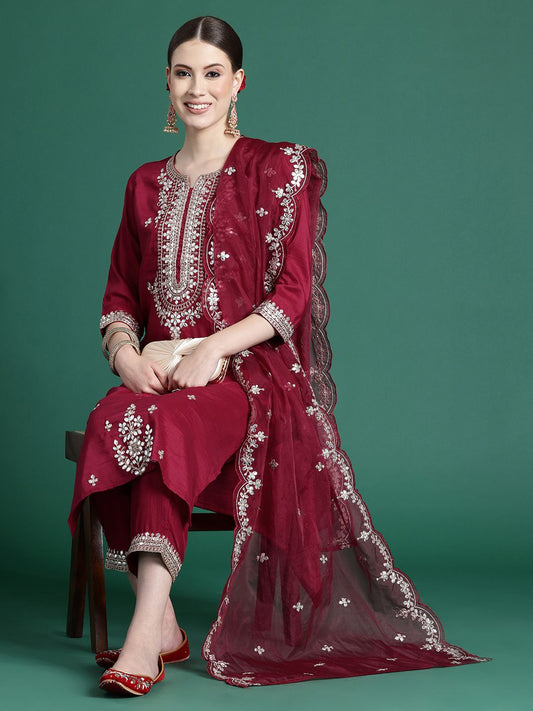 Dhiyona IE Ethnic Motifs Embroidered Gotta Patti Kurta With Trousers & Dupatta