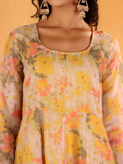 Dhiyona VA Women'sYellow Floral Printed Square Neck Kurta With Trousers & Dupatta