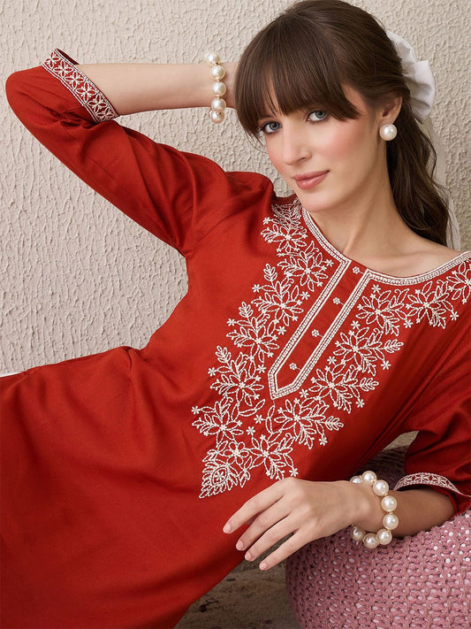 Dhiyona IE Floral Yoke Design Thread Work Cotton Straight Kurta