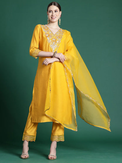 Dhiyona IE Floral Embroidered Thread Work Liva Kurta With Trousers & Dupatta
