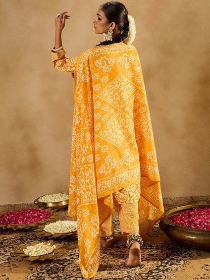 Dhiyona IE Floral Printed Thread Work Straight Kurta With Trousers & Dupatta