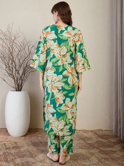 Dhiyona IE Floral Printed V-Neck Pure Cotton Straight Kurta With Trousers