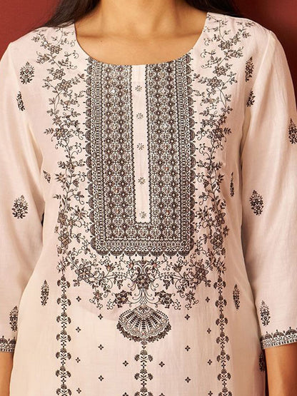 Dhiyona IE Women Floral Embroidered Kurta with Trousers & Dupatta
