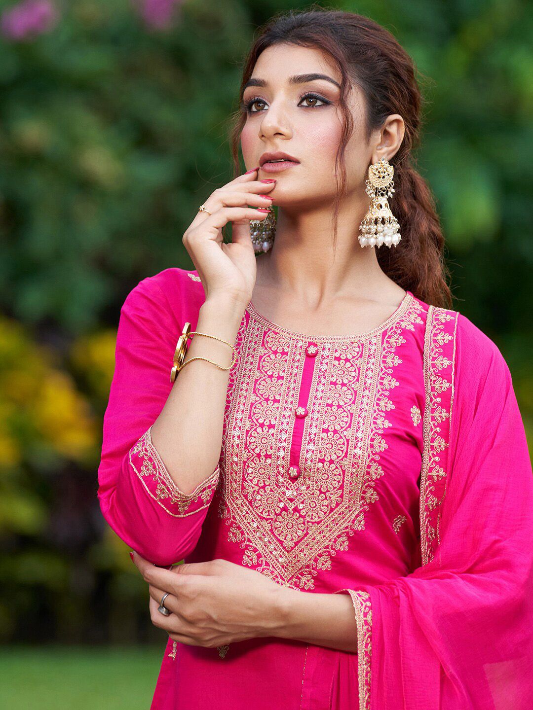 Dhiyona IE Floral Embroidered Thread Work Kurta with Trousers & Dupatta
