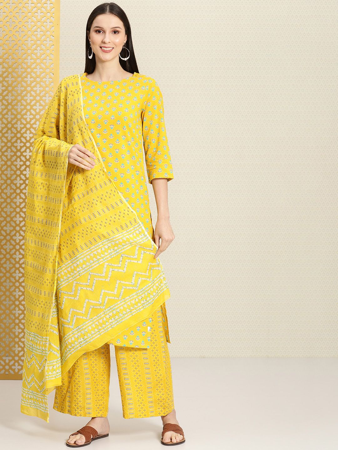 Dhiyona PD Women Women Yellow Printed Cotton Rozana Kurta with Palazzos & With Dupatta