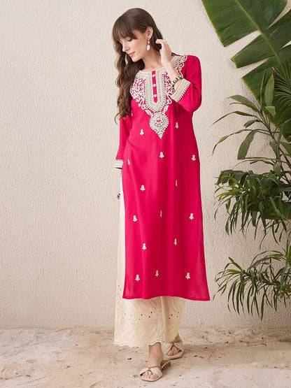 Dhiyona IE Floral Embroidered Thread Work Straight Kurta