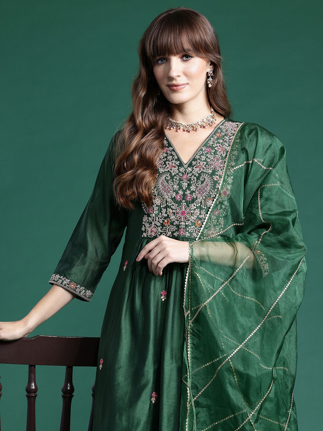Dhiyona IE Floral Embroidered Zari Pleated Liva Kurta With Trousers & Dupatta
