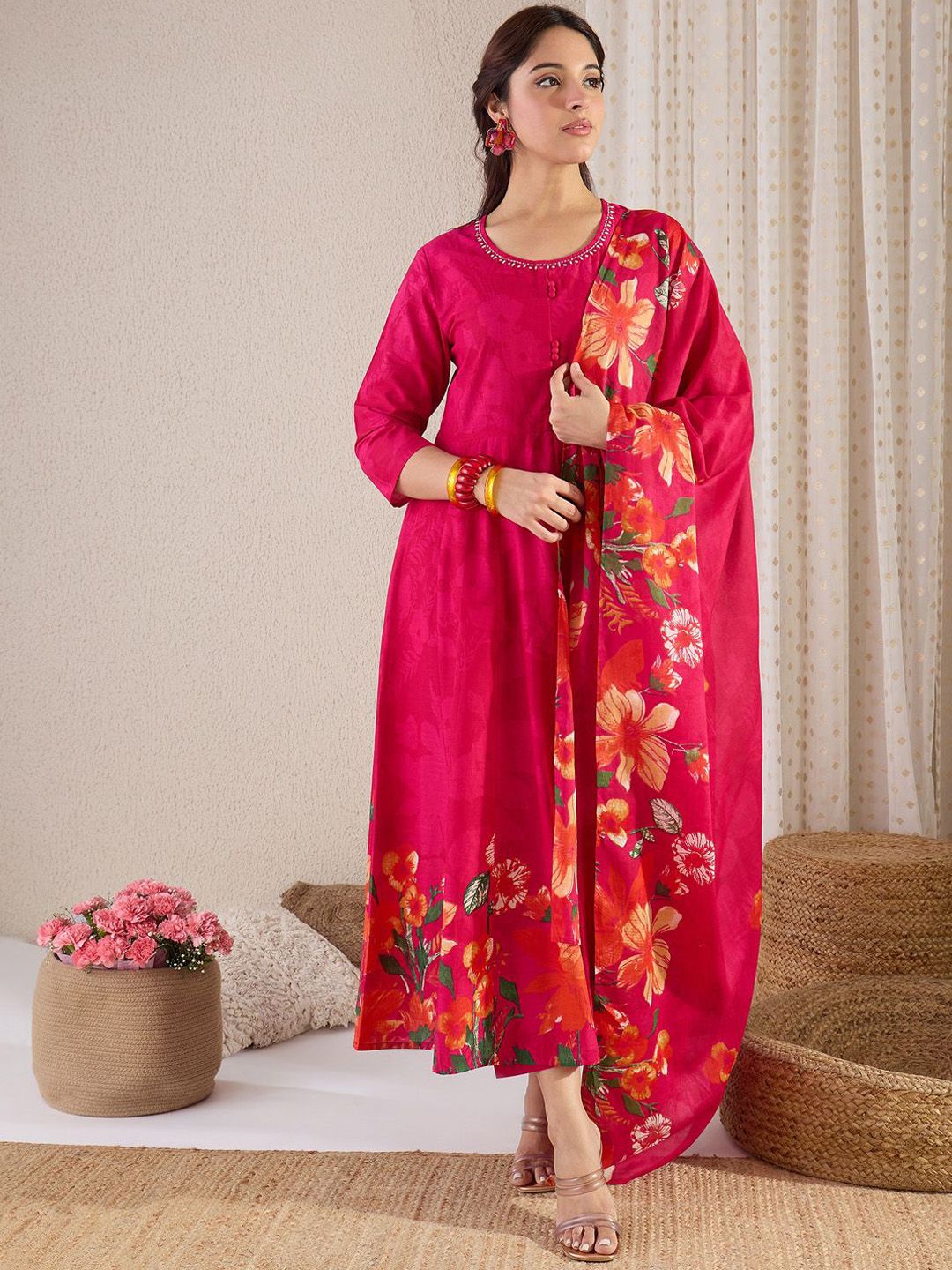 Women Floral Printed Regular Pure Cotton Kurta with Trousers & Dupatta