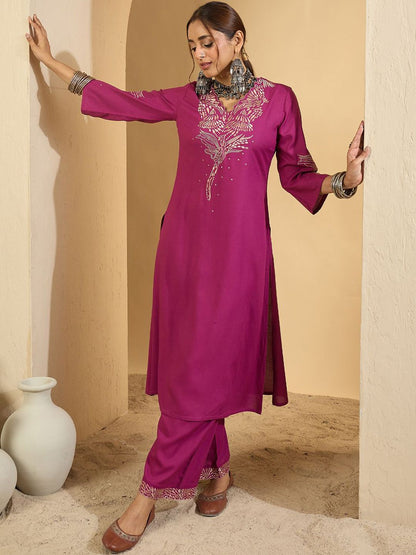Dhiyona IE Women Embroidered Regular Thread Work Kurta with Trousers