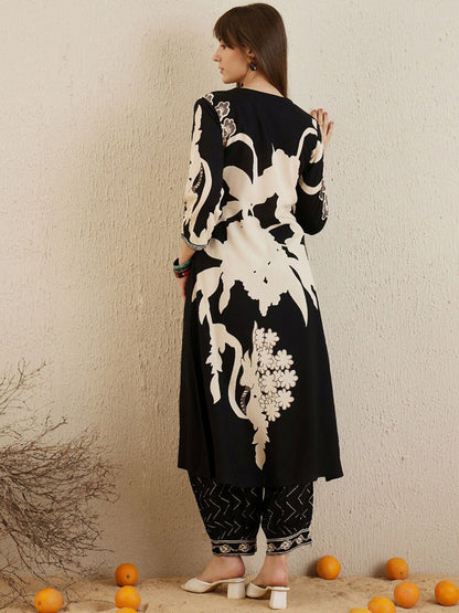 Dhiyona IE Black Floral Printed V-Neck Sequinned A-Line Kurta With Salwar