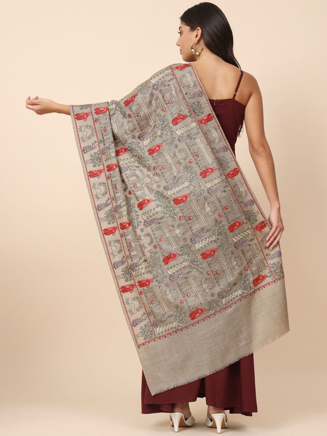 Dhiyona PA Ethnic Motifs Embroidered Woolen Shawl