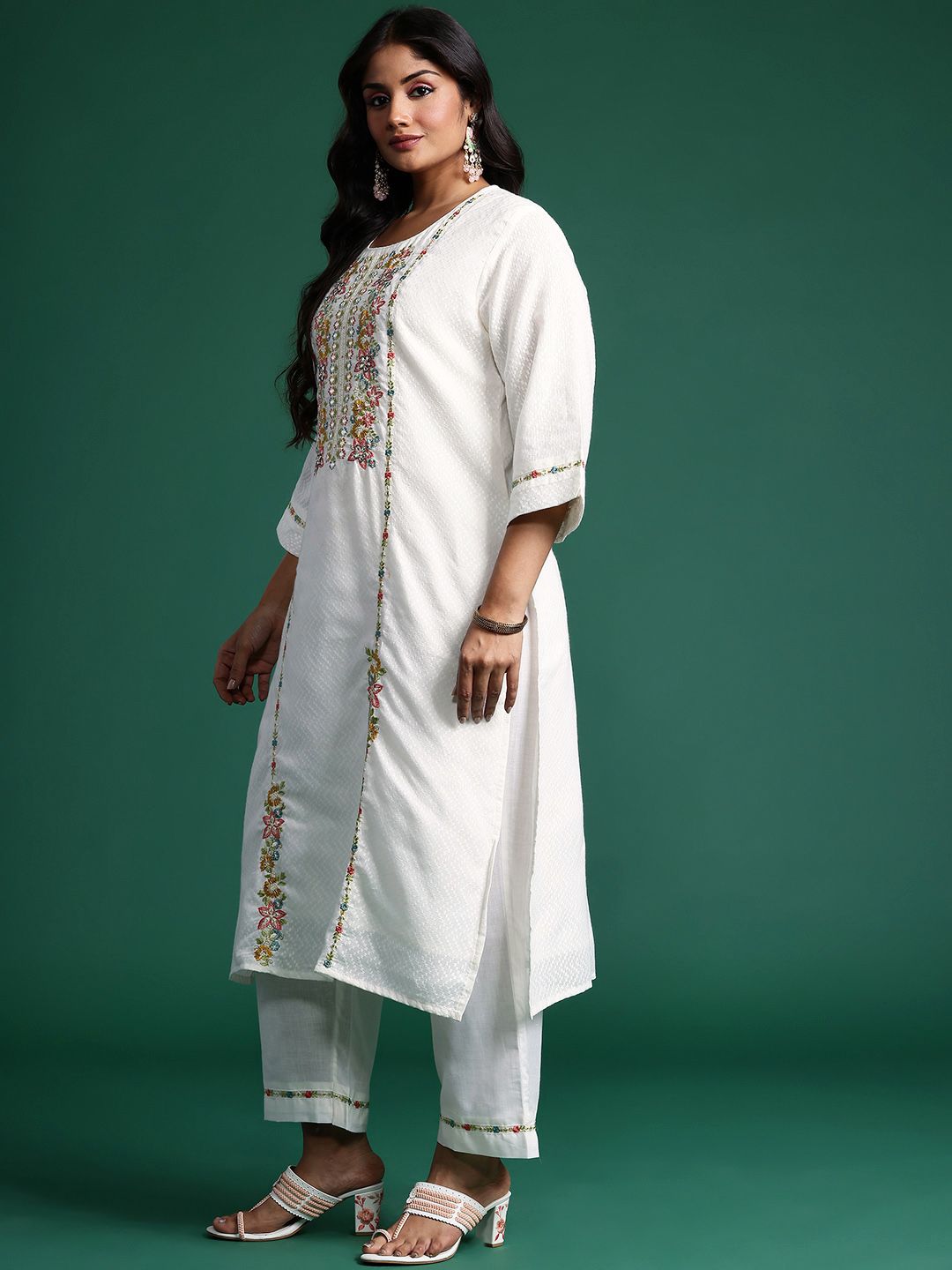 Plus Size Floral Embroidered Panelled Mirror Work Pure Cotton Kurta Set