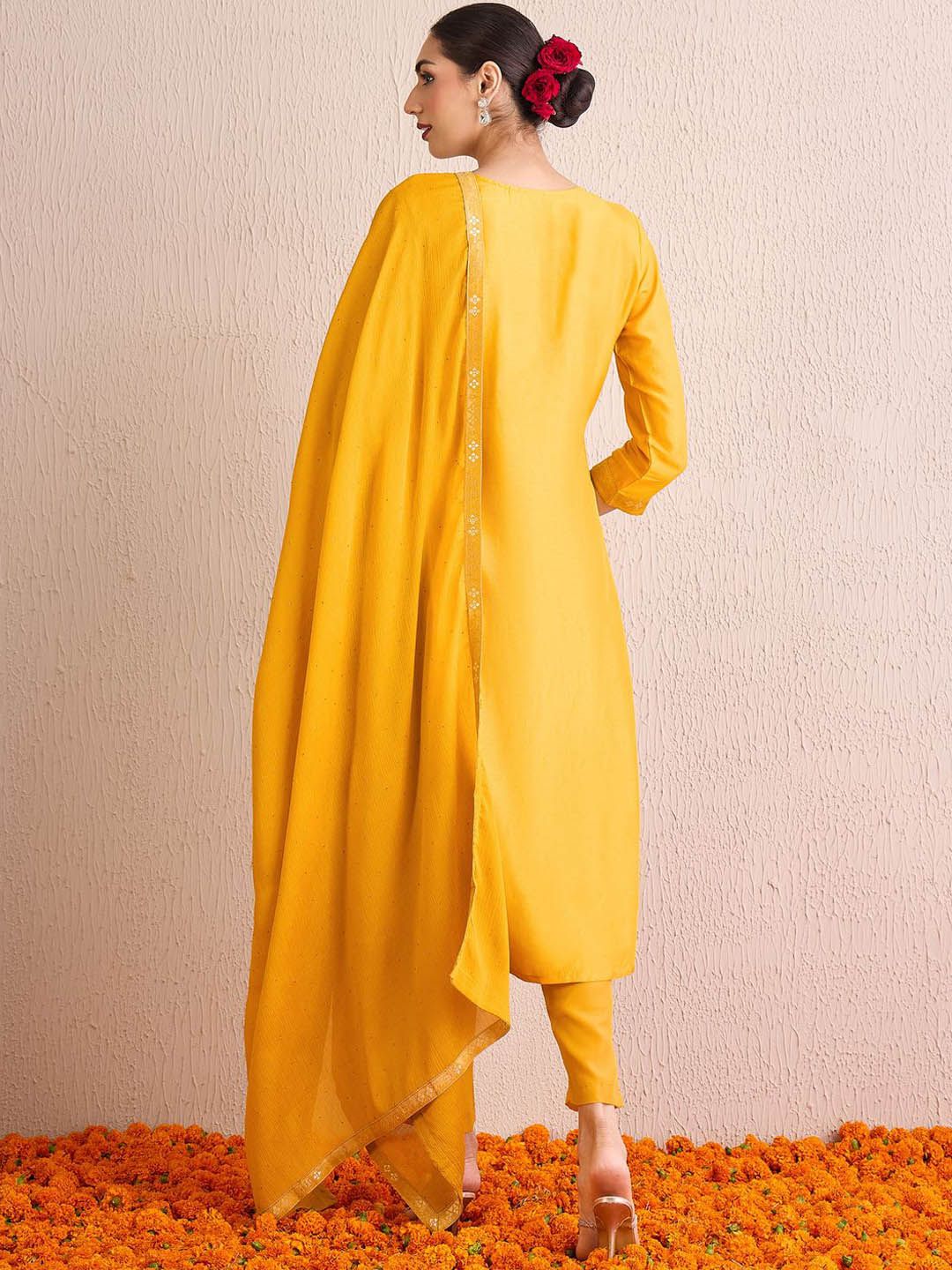 Women Ethnic Motifs Embroidered Regular Kurta with Trousers & With Dupatta