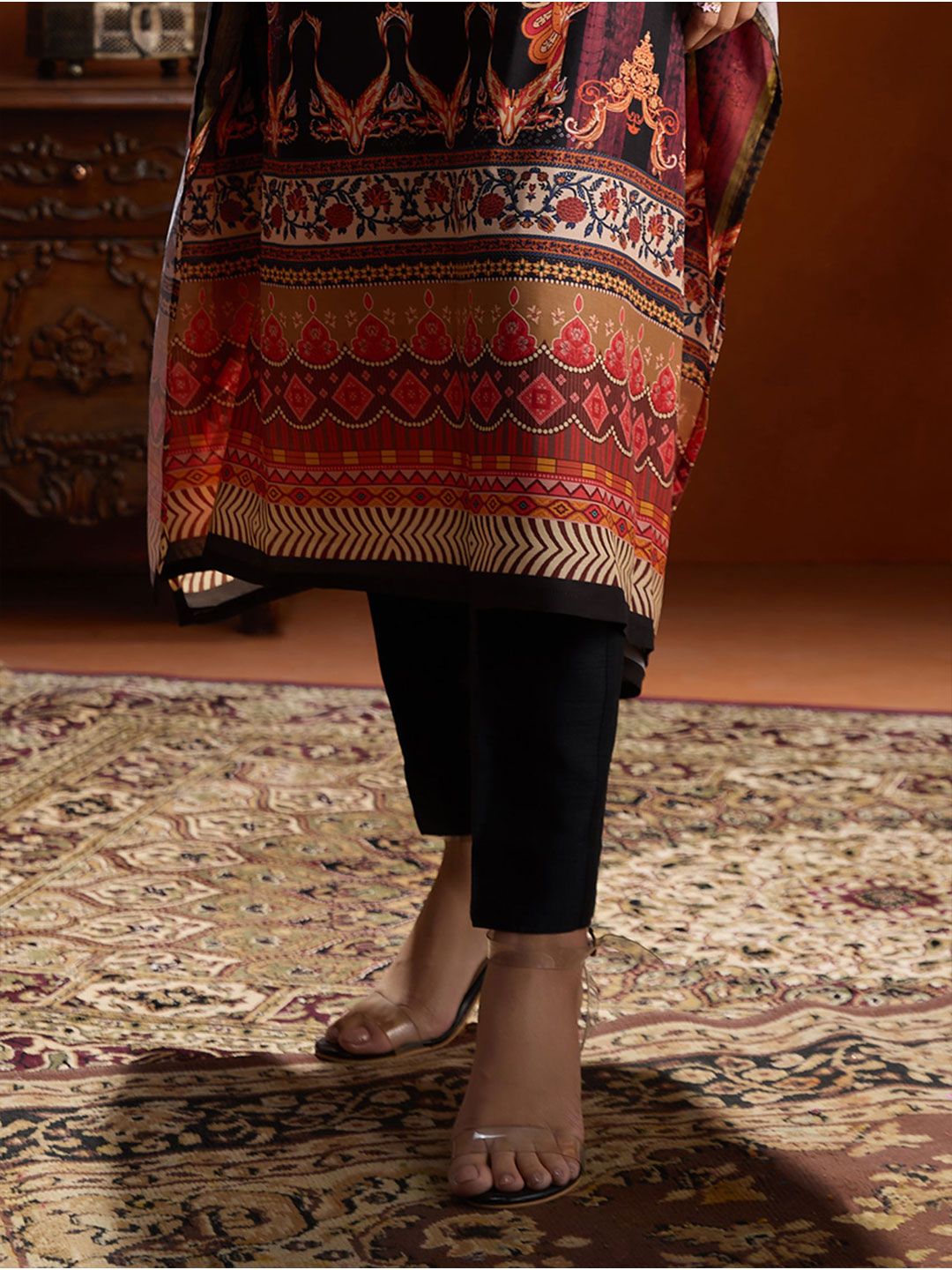 Dhiyona WP Women Ethnic Motifs Printed Kurta with Pyjama