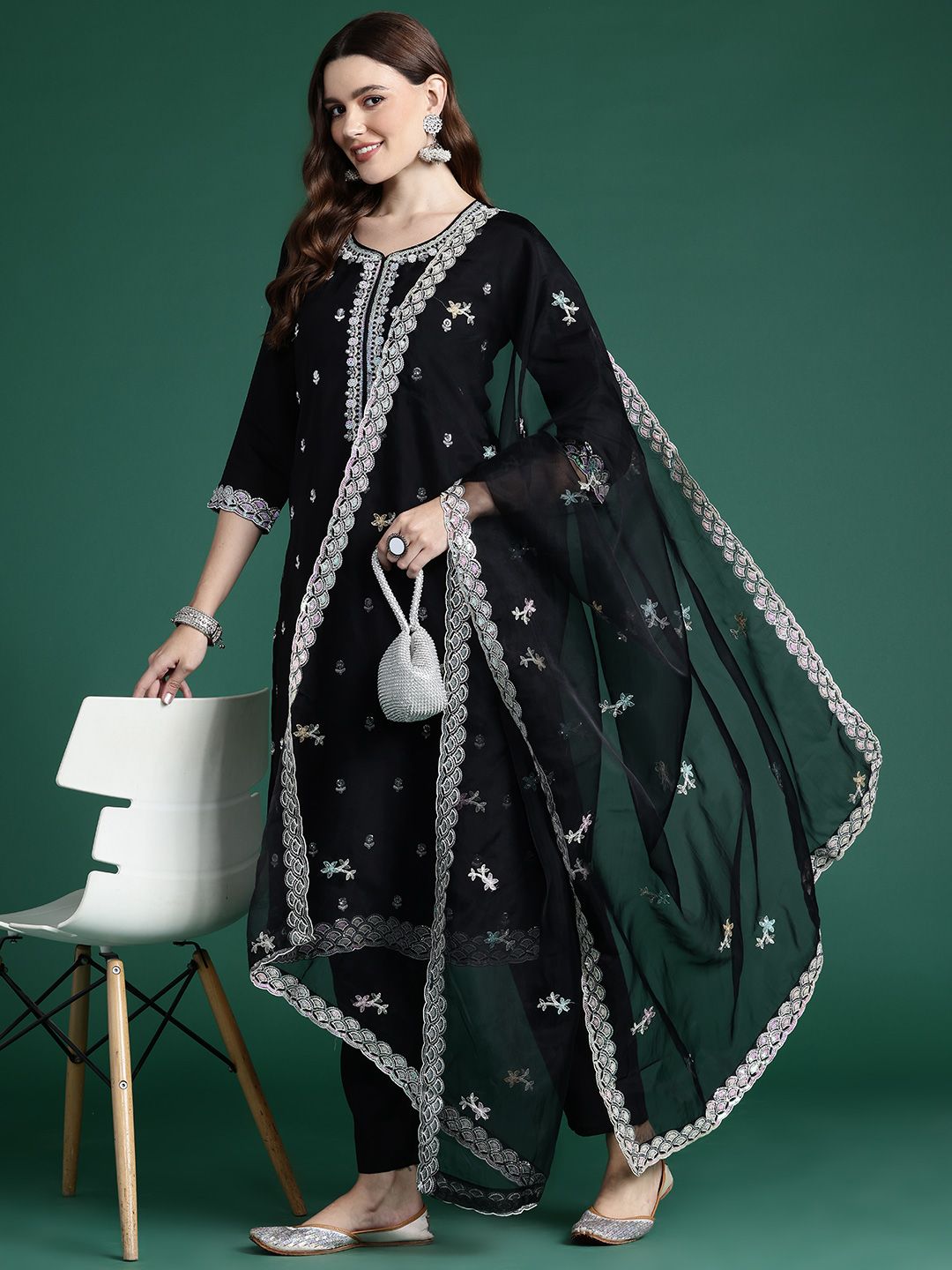 Ethnic Motifs Embroidered Sequinned Kurta with Trousers & With Dupatta