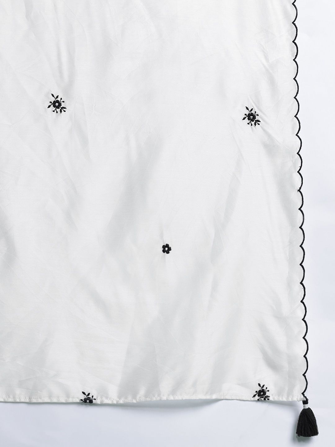 Ethnic Motifs Kurta with Trousers & Dupatta