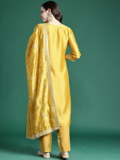 Ethnic Motifs Embroidered Kurta with Trousers & Dupatta
