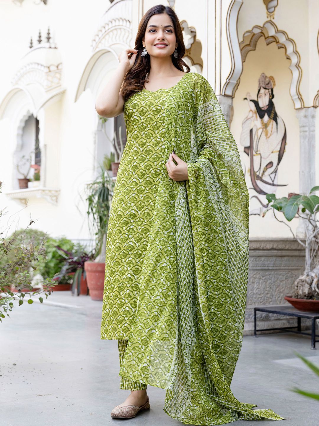 Dhiyona IE Floral Printed V-Neck Pure Cotton Straight Kurta With Trouser And Dupatta
