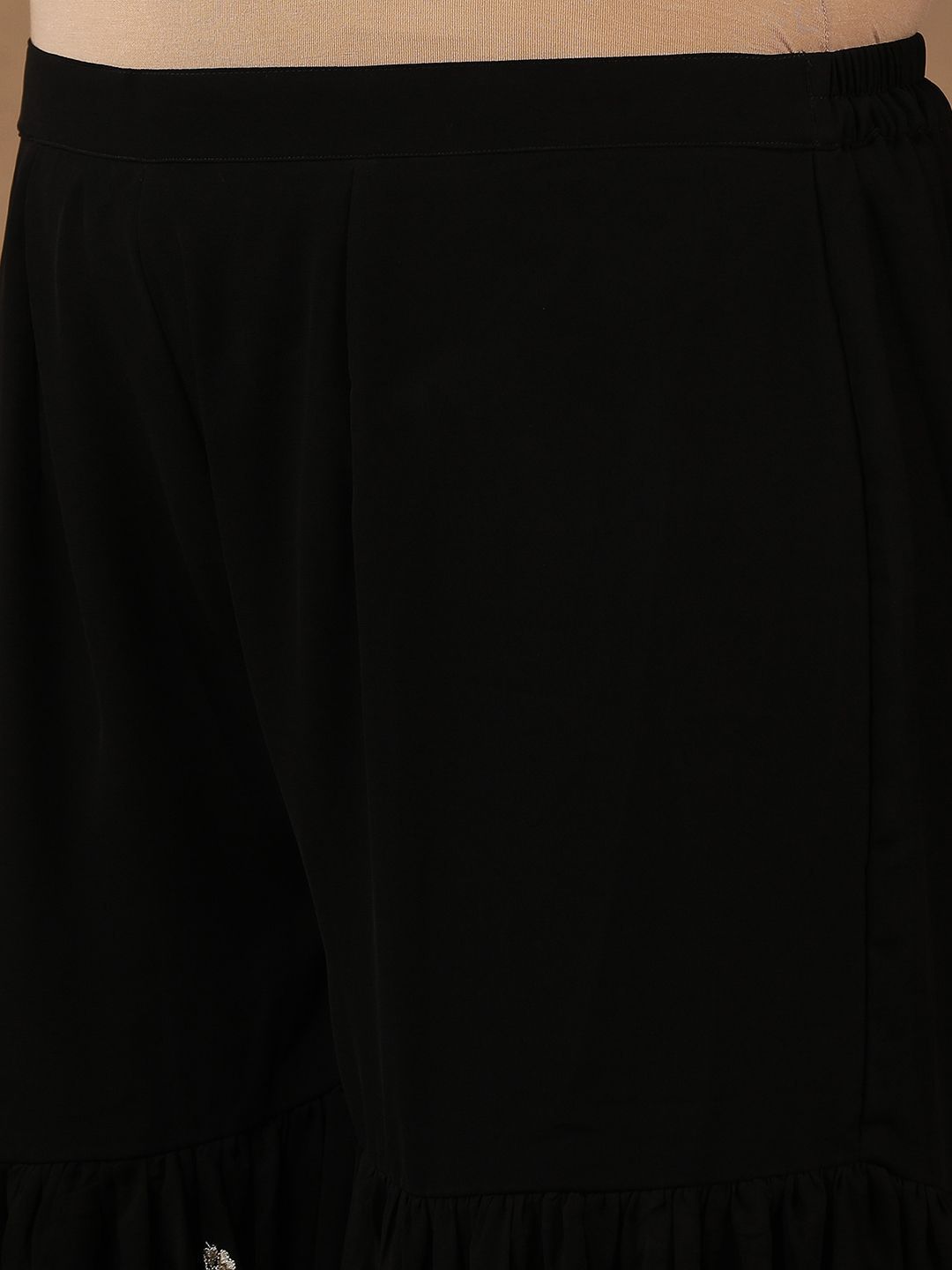 Dhiyona IN Size Floral Embroidered Thread Work Straight Kurta With Sharara & Dupatta