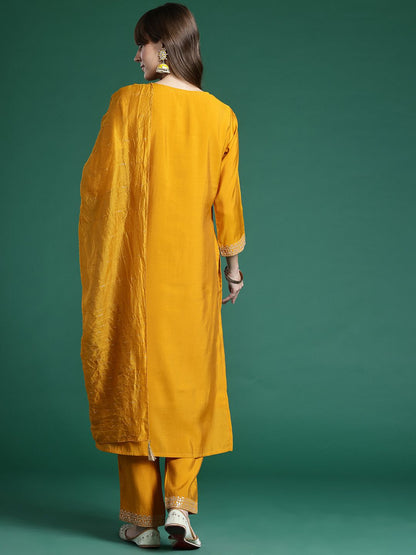 Ethnic Motifs Embroidered Regular Sequinned Kurta with Trousers & Dupatta