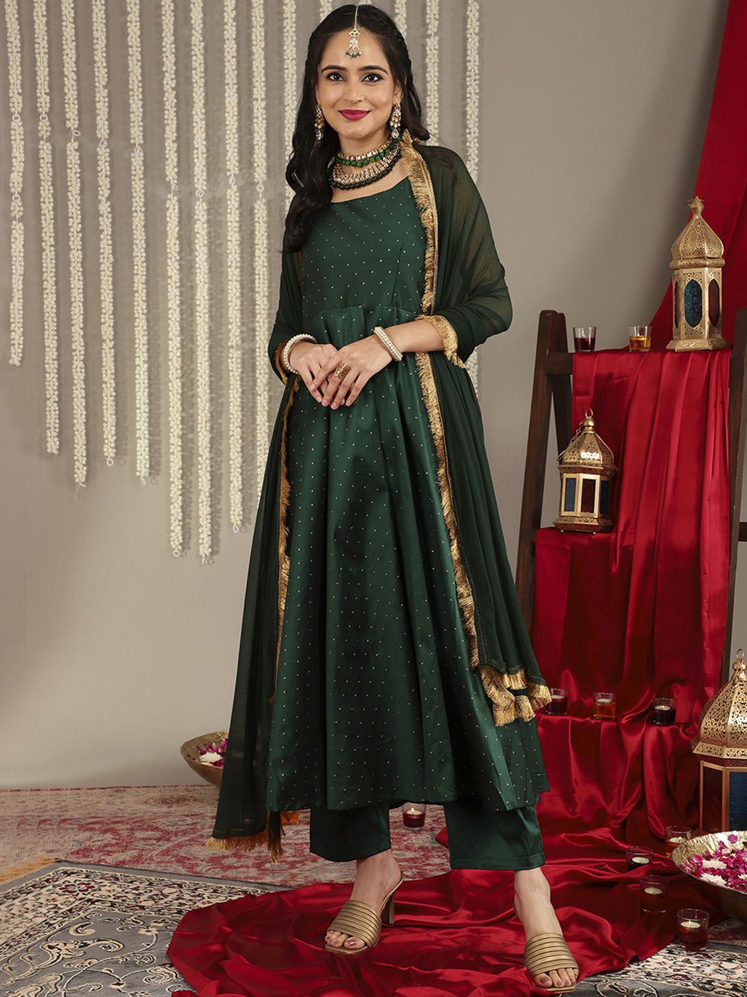 Dhiyona VA Women's Kurta With Trousers & Dupatta