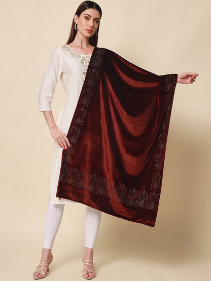 Dhiyona PA Women Purple Embellished Velvet Shawl