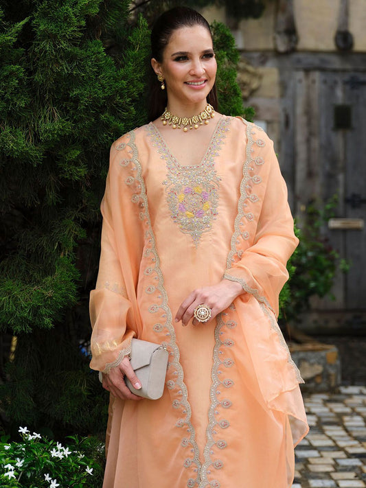 Dhiyona IE Women Embroidered Straight Kurta Trousers With Dupatta set