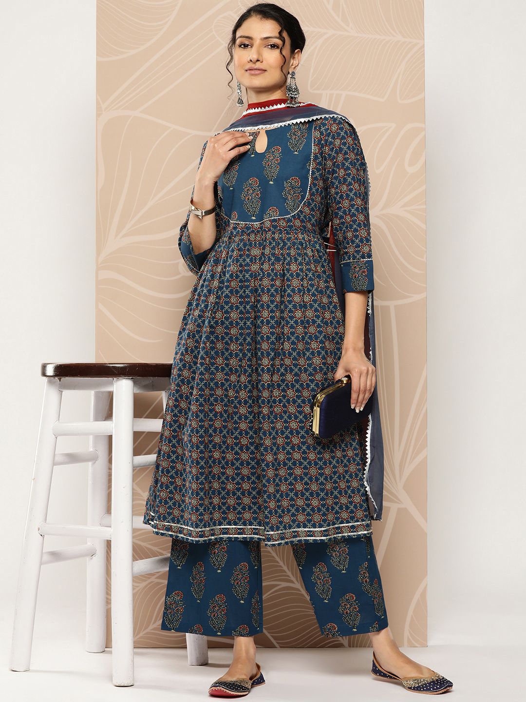 Dhiyona VA Women'sFloral Printed Empire Pure Cotton Kurta With Trousers & Dupatta