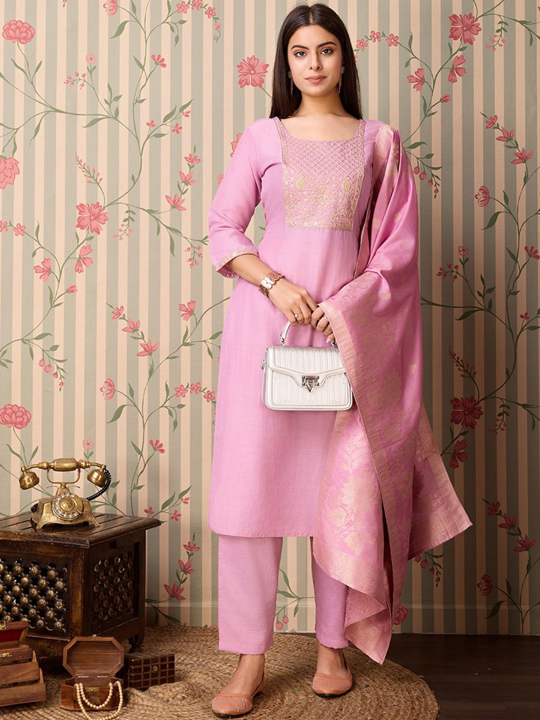 Dhiyona OD  Yoke Design Regular Thread Work Kurta with Trousers & With Dupatta