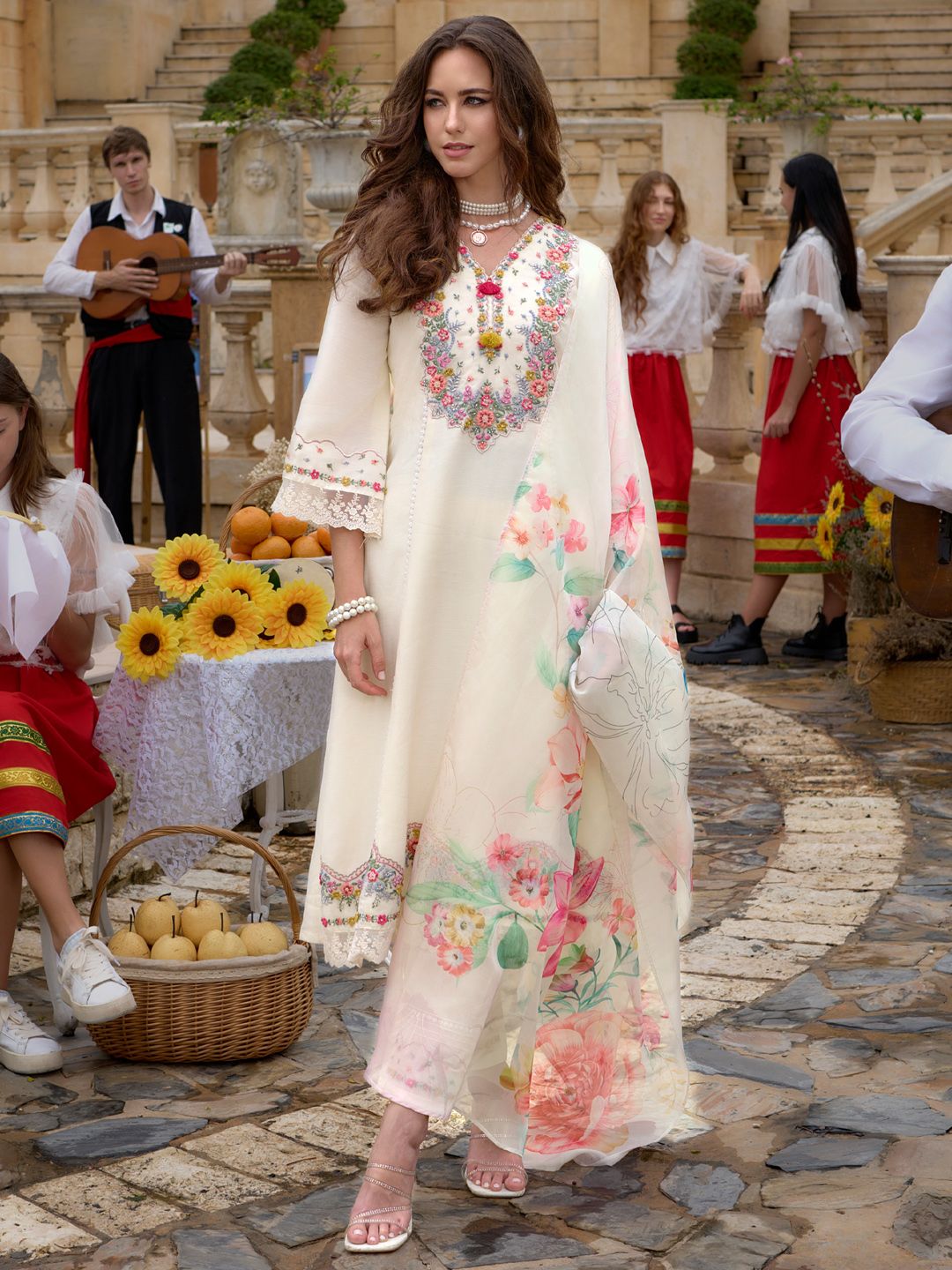 Dhiyona IE Floral Embroidered Kurta With Trousers & Dupatta