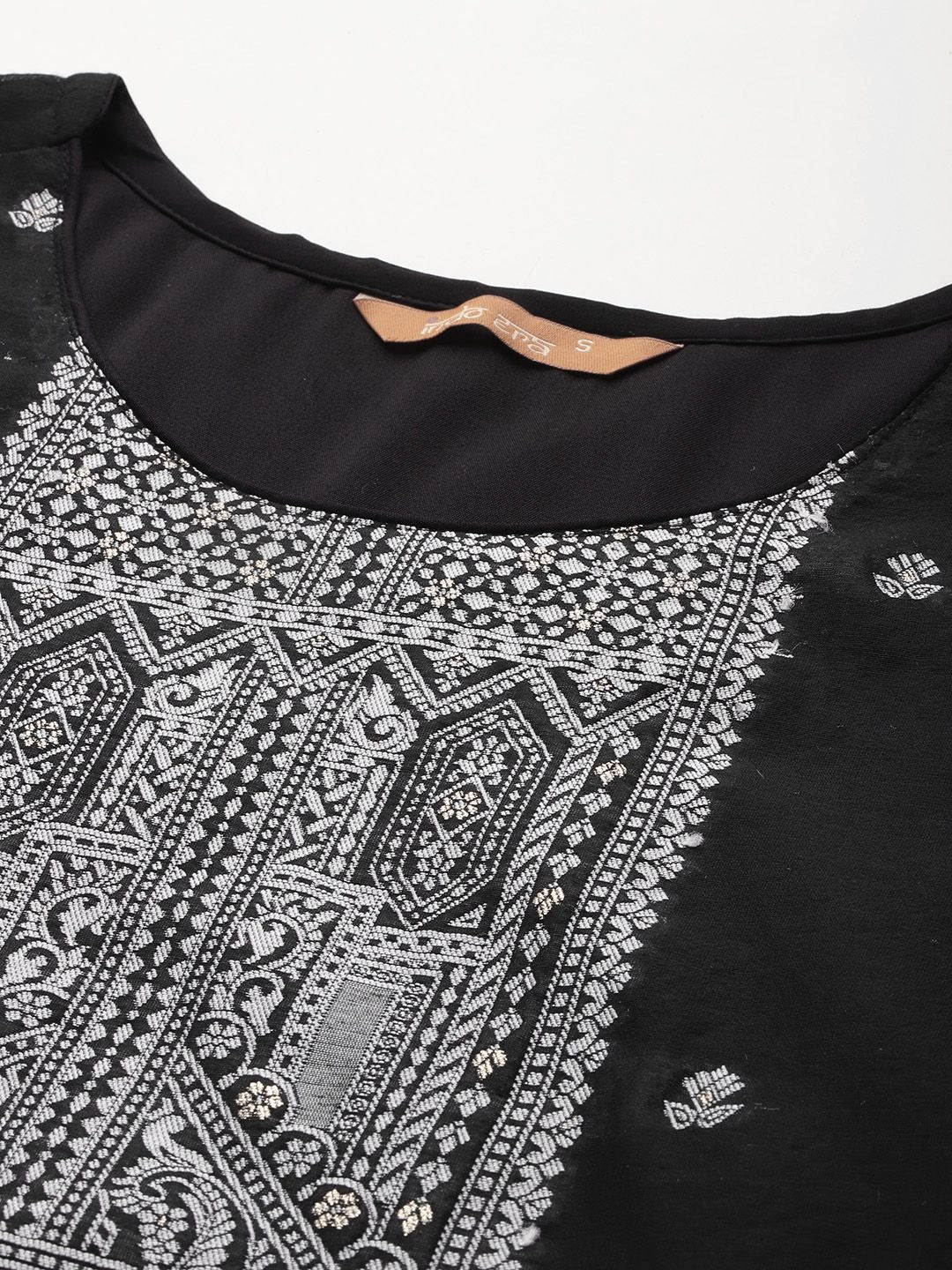 Woven Design Kurta With Trousers & Dupatta