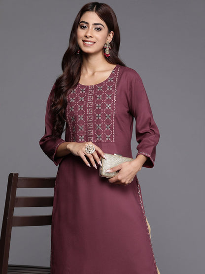 Dhiyona IE Women Embroidered Thread Work Kurta