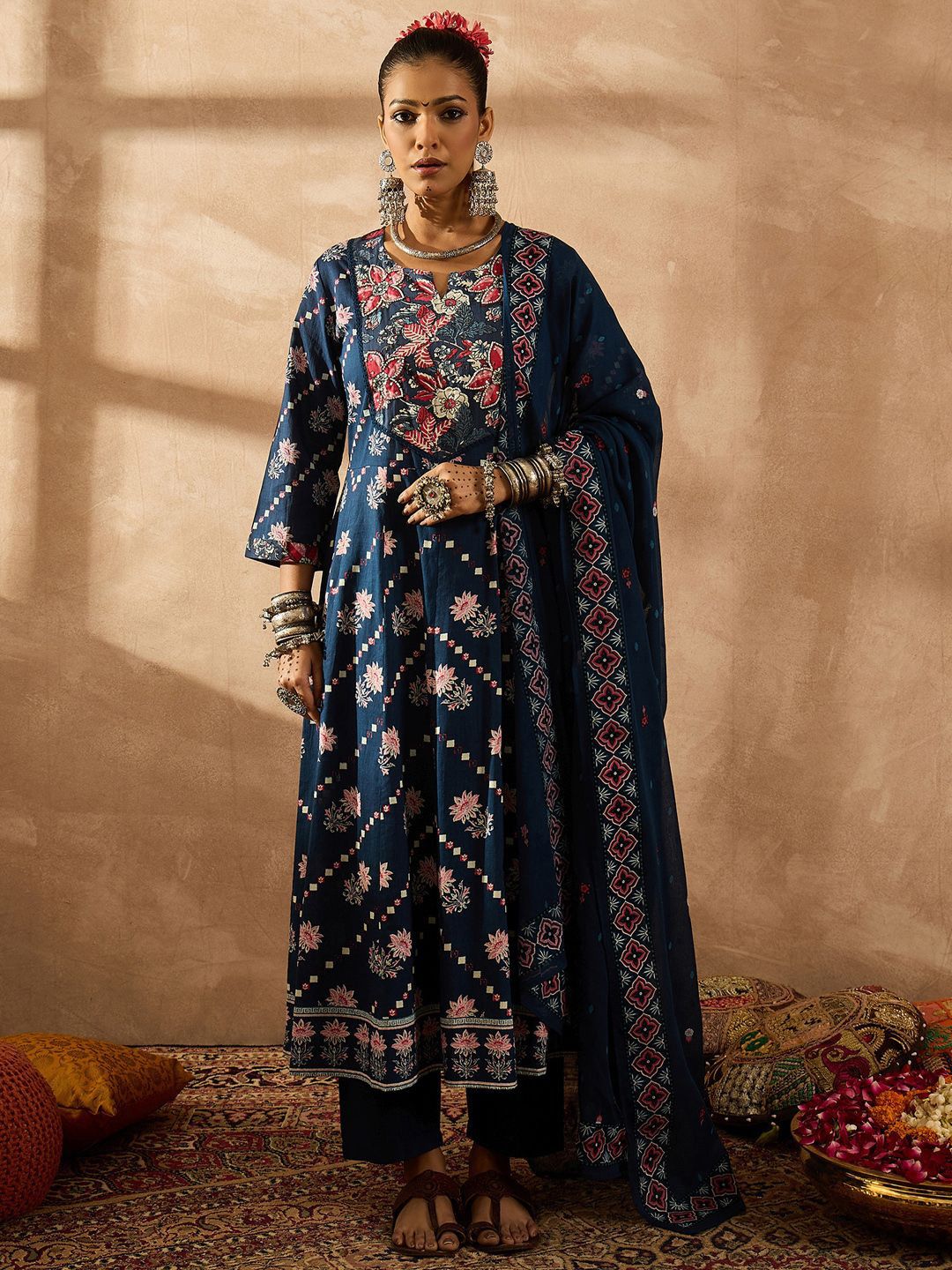 Women Floral Embroidered Regular Beads and Stones Pure Cotton Kurta with Trousers & With Dupatta