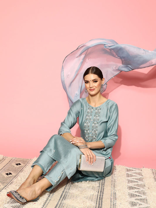 Dhiyona VA Women'sFloral Embroidered Regular Beads & Stones Kurta with Trousers & Dupatta