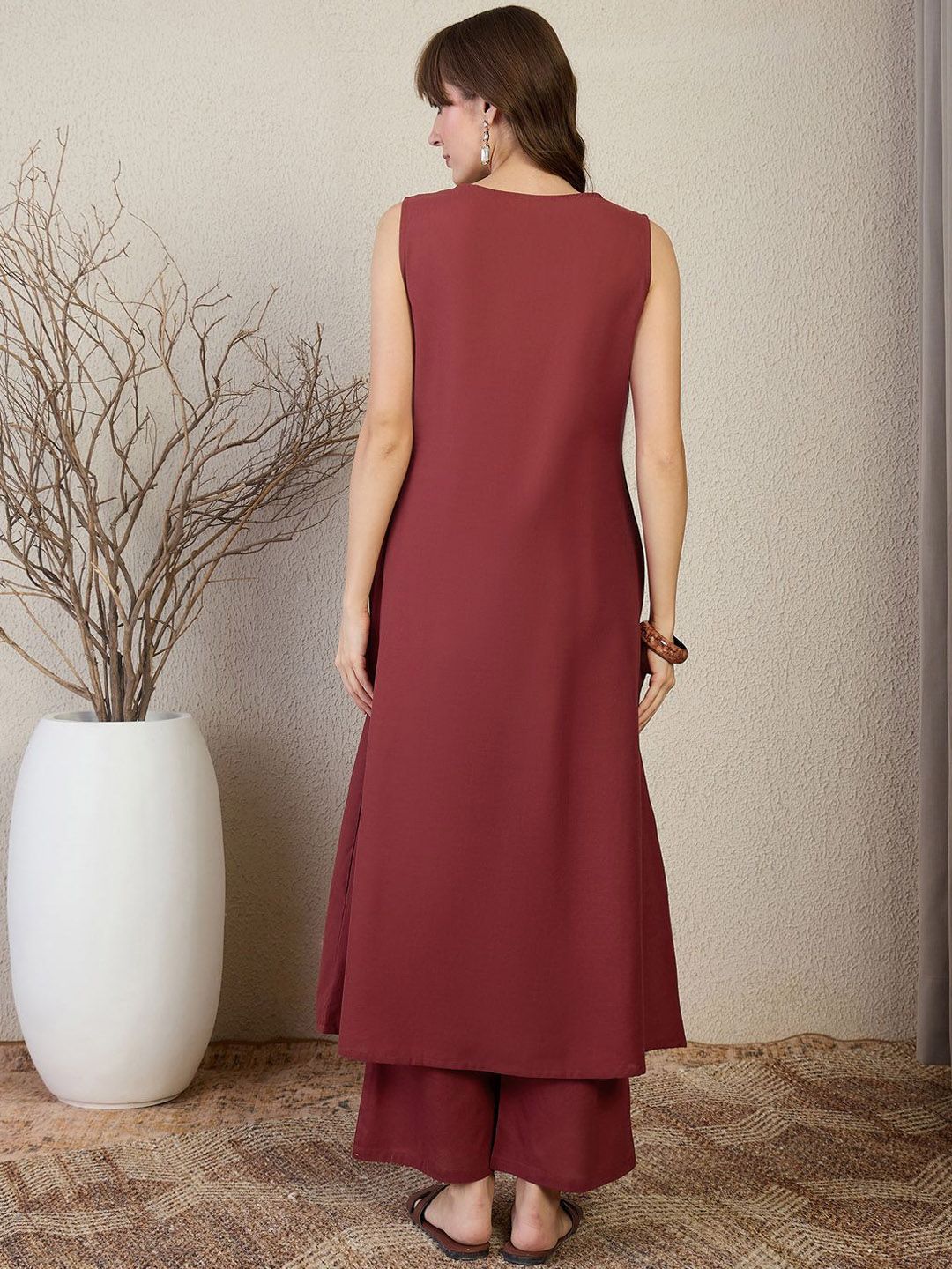 Women Woven Design Embroidered Cotton Kurta with Palazzos