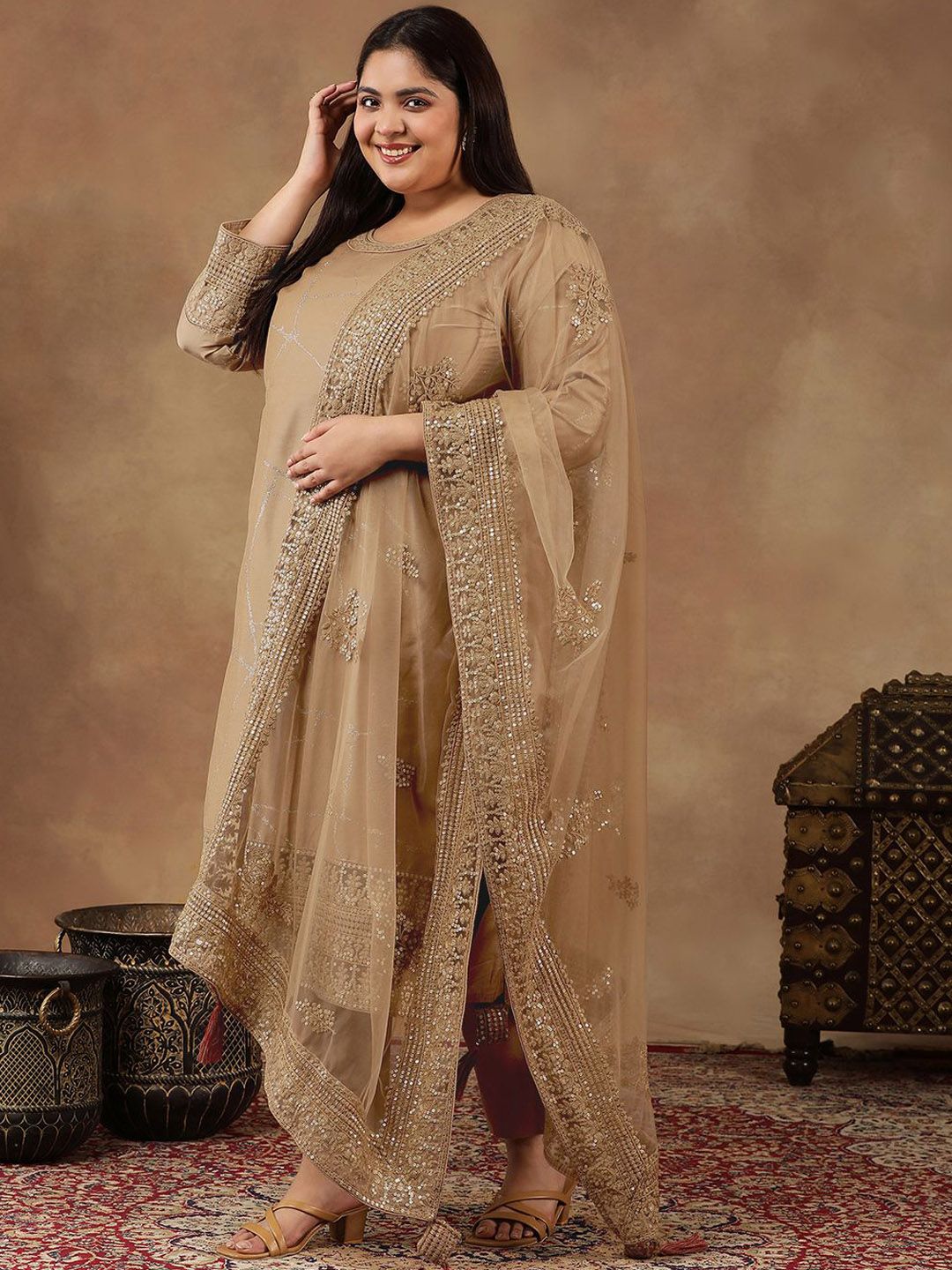 Dhiyona IN Size Abstract Printed & Embroidered Kurta With Trousers & Dupatta