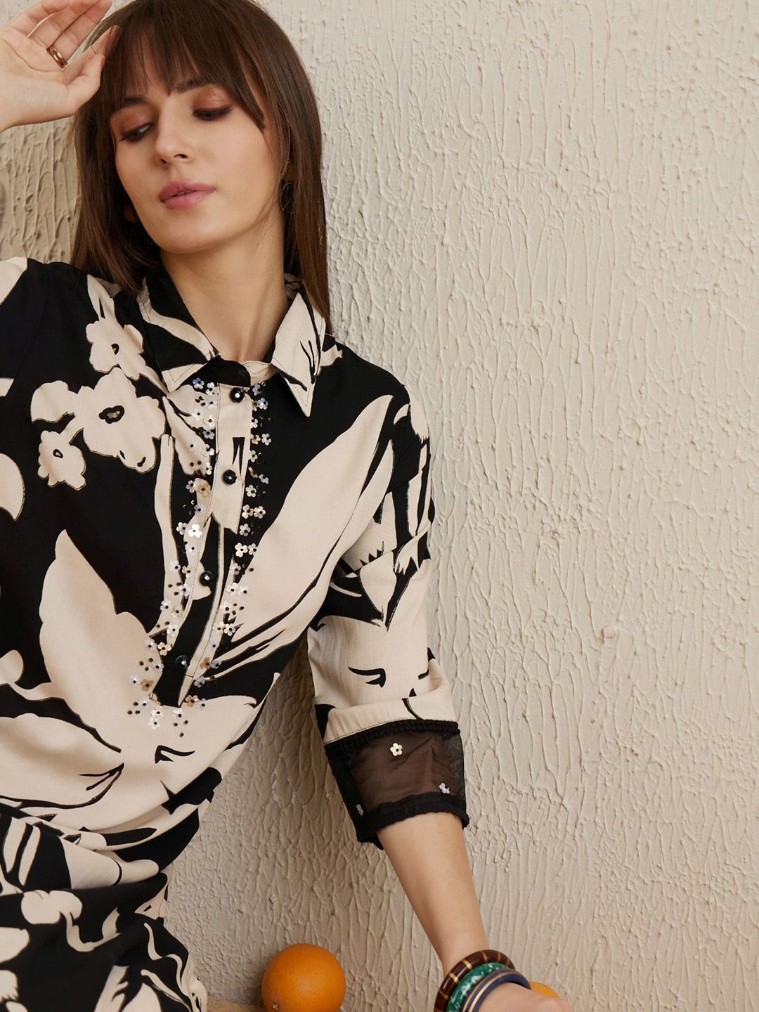 Dhiyona IE Floral Printed Regular Sequinned Kurta with Trousers