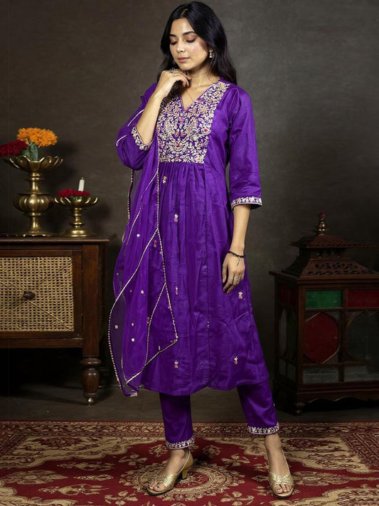 Floral Embroidered Empire Aari Work A-Line Kurta & Trousers With Dupatta