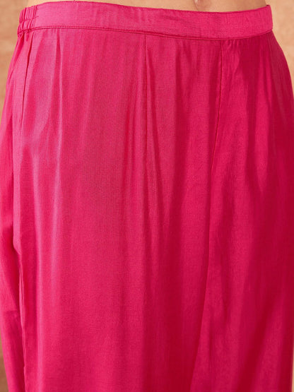 Floral Embroidered Regular Thread Work Liva Kurta with Trousers & Dupatta