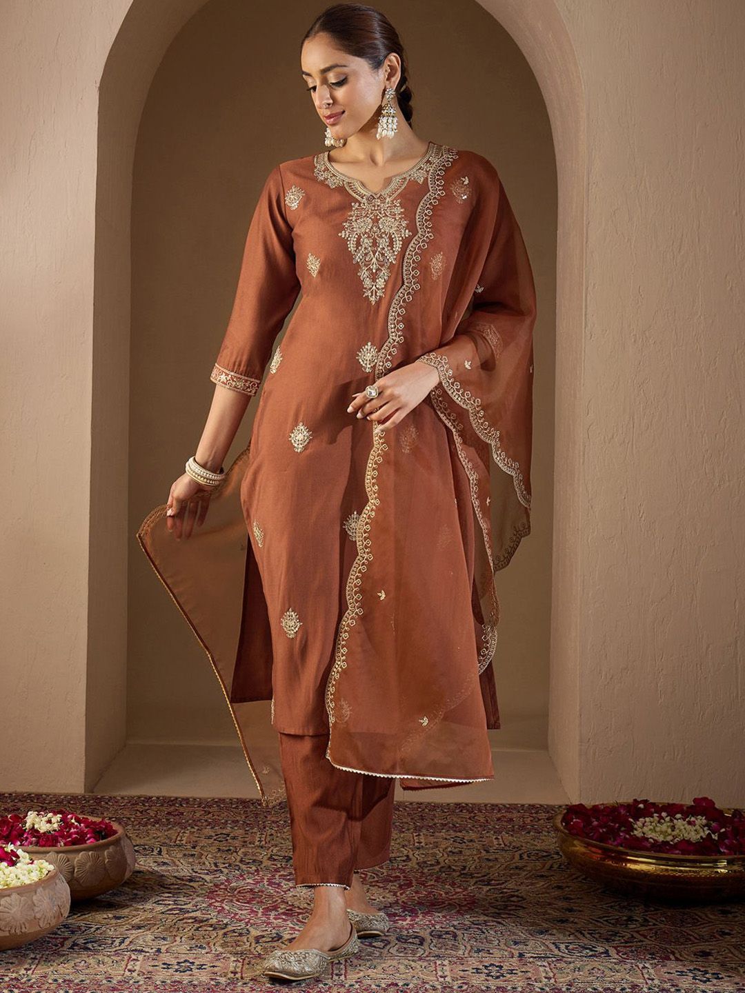 Dhiyona IE Women Ethnic Motifs Embroidered Regular Liva Kurta with Trousers & With Dupatta