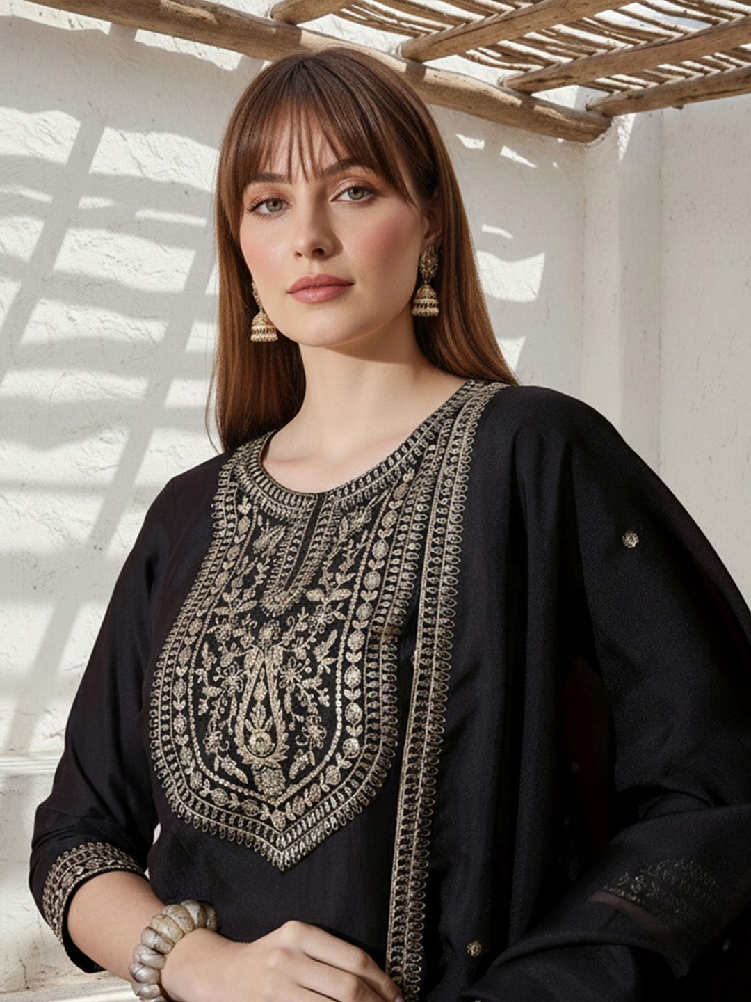 Dhiyona CH Women Ethnic Motifs Embroidered Regular Kurta with Trousers & With Dupatta